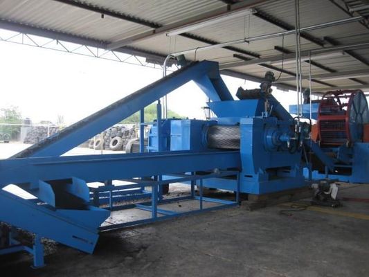 7.5Kw Rubber Tyre Shredder Machine Rubber Powder Production Line ISO CE