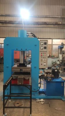 Molding Rubber Vulcanizing Press Machine Frame And Column Type